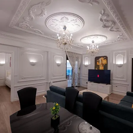 Luxury Appartamento Sarandë