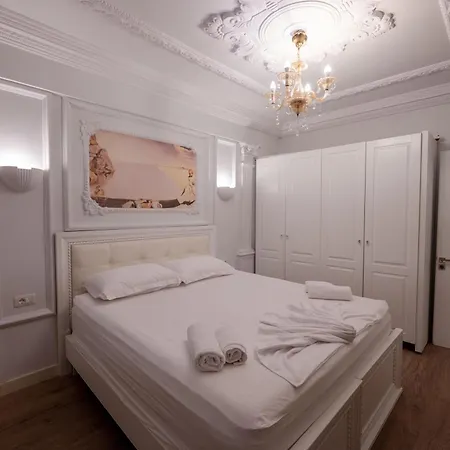 Luxury Apartment Sarande